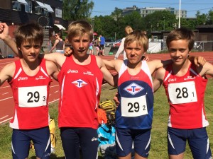 KM-vinnere på 4x60m stafett for gutter 11-12 år: Fra v. Aleksander Holmboe (12), Tarjei Nesheim (12), Brage Buseth Hammerstad (12) og Nikolai Holmboe (12).